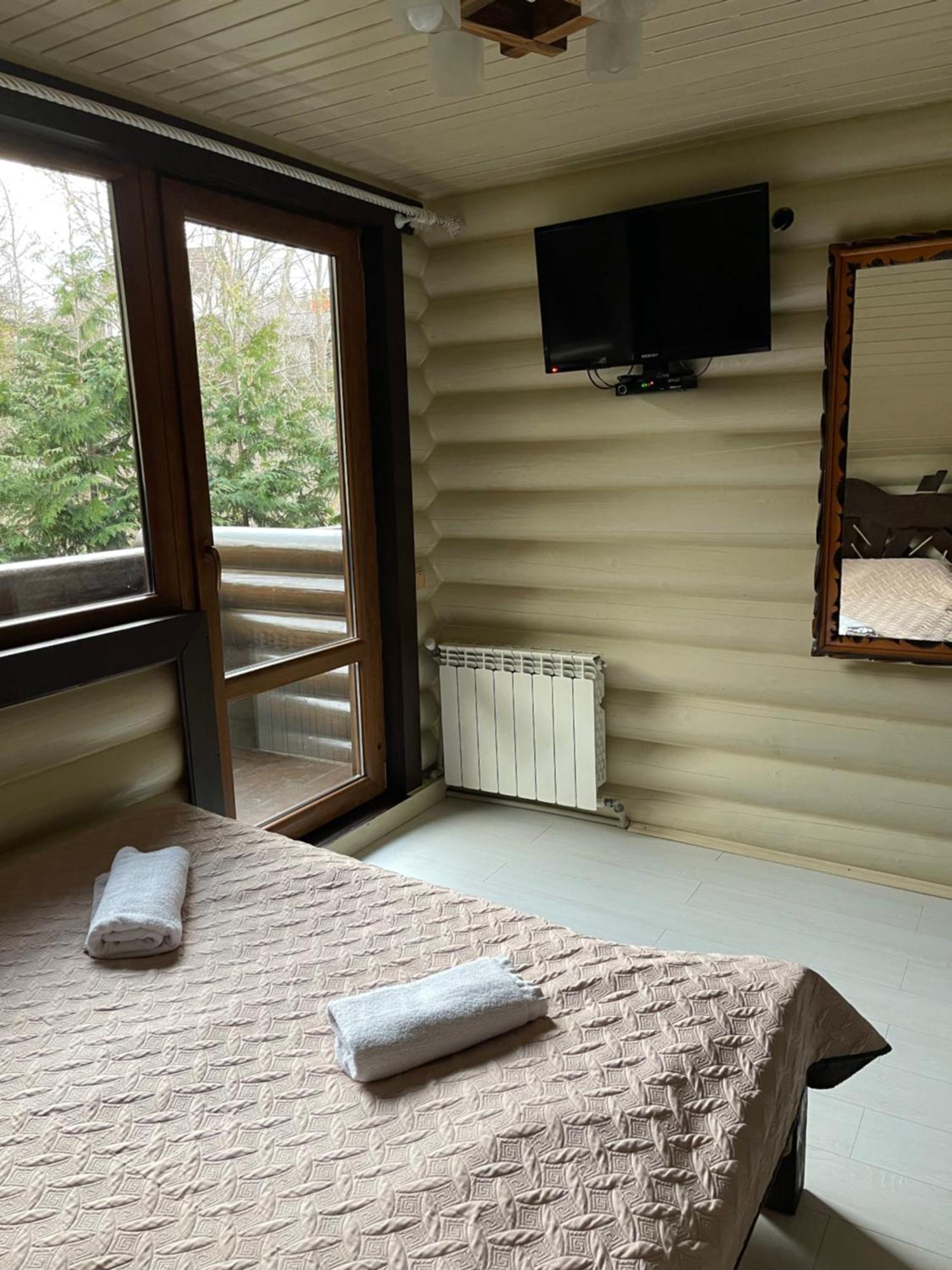 Goral Cottage In Мигово Экстерьер фото